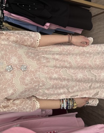 Μοναστηριακό κοντό 