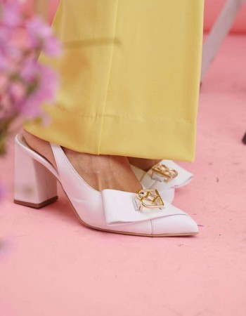 SS24 Brigitte γόβες λευκές